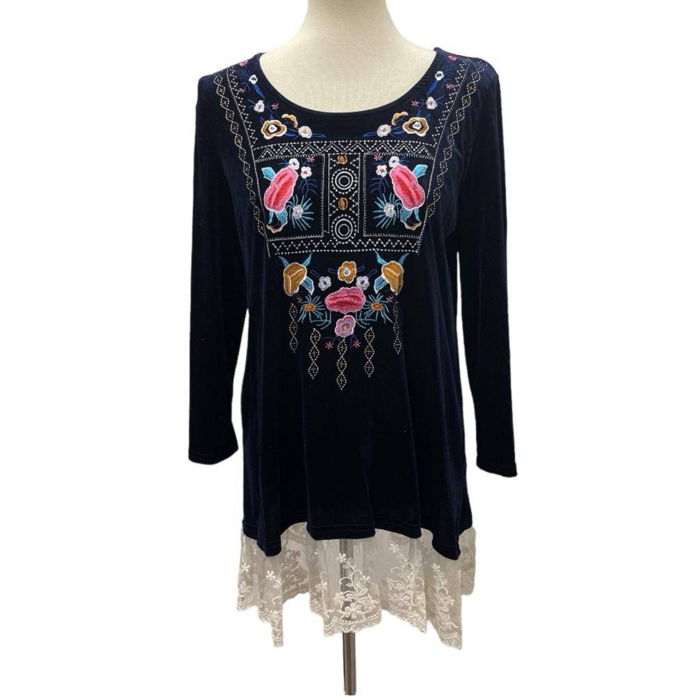 Entro Women’s Long Sleeve Velvet And Lace Tunic Top Embroidered Details